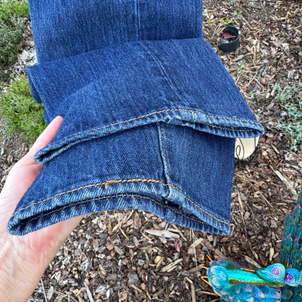 Levi's Men's Blue Jeans pair 1 - Picture 6 of 8